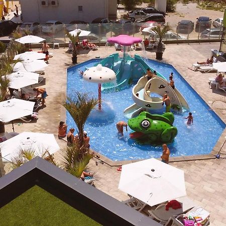 Provence Apartment In Spa N Pool Resort Mamaia Luaran gambar